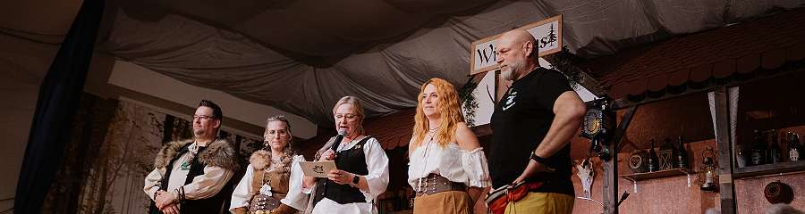 Klicken um die Schaltflächen zu zeigen oder zu verbergen