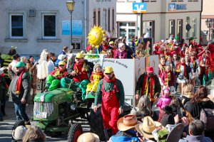 1. Straßenfasching (70)