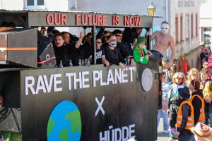 1. Straßenfasching (76)